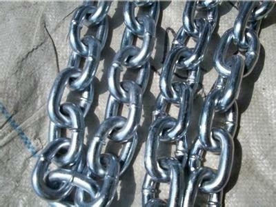 Germany Standard Welded Link Chain DIN5685 Link Chain  From 2mm To 13mm